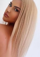 bisexual escort Zina