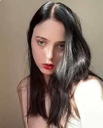 Roxy 447833793043 escort available in Dubai
