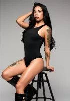 Spanish bisexual curvy beauty has many things to offer